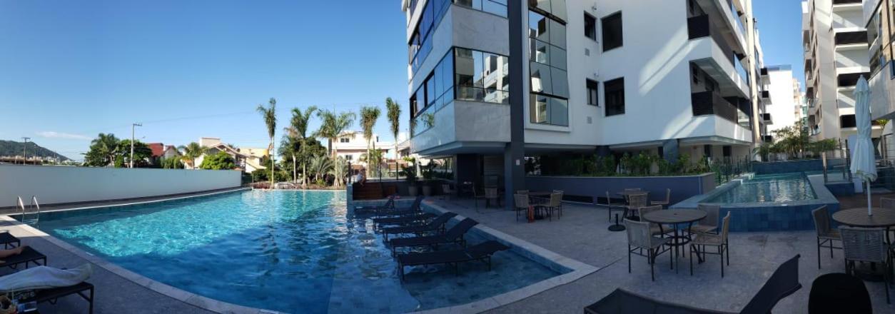 Cobertura Velejar Em Condominio Clube - Com Area De Lazer Governador Celso Ramos Εξωτερικό φωτογραφία