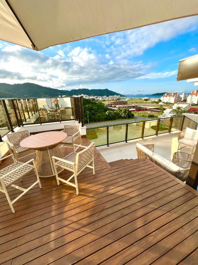 Cobertura Velejar Em Condominio Clube - Com Area De Lazer Governador Celso Ramos Εξωτερικό φωτογραφία