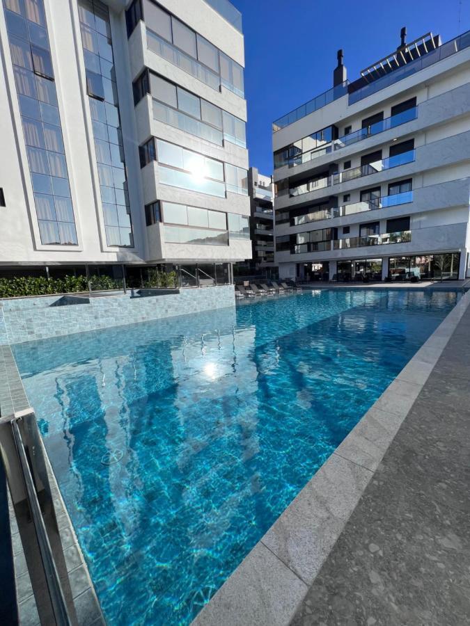 Cobertura Velejar Em Condominio Clube - Com Area De Lazer Governador Celso Ramos Εξωτερικό φωτογραφία