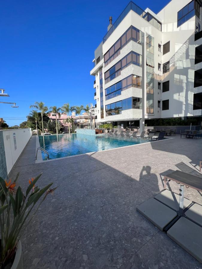 Cobertura Velejar Em Condominio Clube - Com Area De Lazer Governador Celso Ramos Εξωτερικό φωτογραφία
